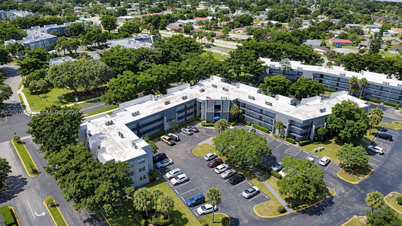 9091 Lime Bay Blvd, Unit 103, Tamarac, FL 33321 Photo