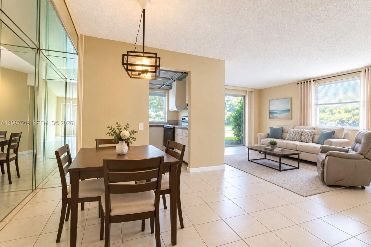 9091 Lime Bay Blvd, Unit 103, Tamarac, FL 33321 Photo