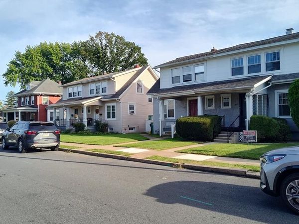 2414 CLEVELAND AVENUE, WEST LAWN, PA 19609