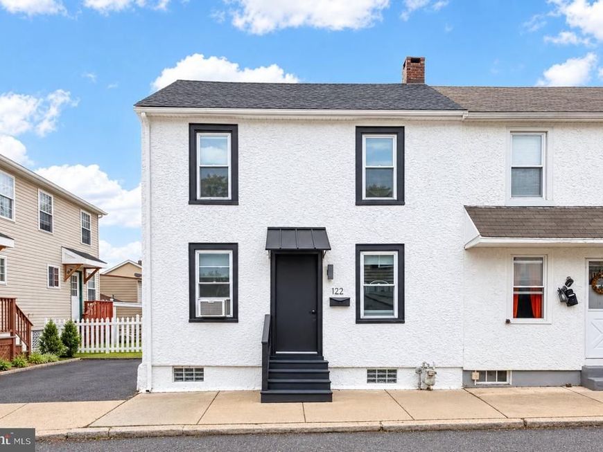 122 North Street, Phoenixville, PA 19460 Main Photo