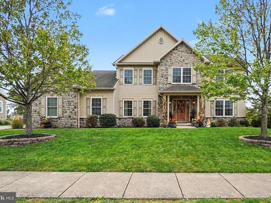 5997 Camden Drive, Harrisburg, PA 17112 Main Photo