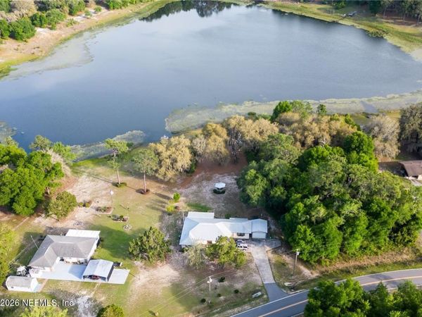 135 ASHLEY LAKE Drive, Melrose, FL 32666