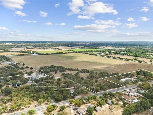 406,408,410 State School Road, Gatesville, TX 76528