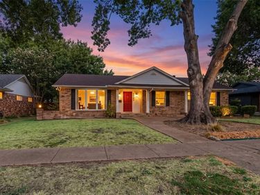 8419 Bocowood Drive, Dallas, TX 75228