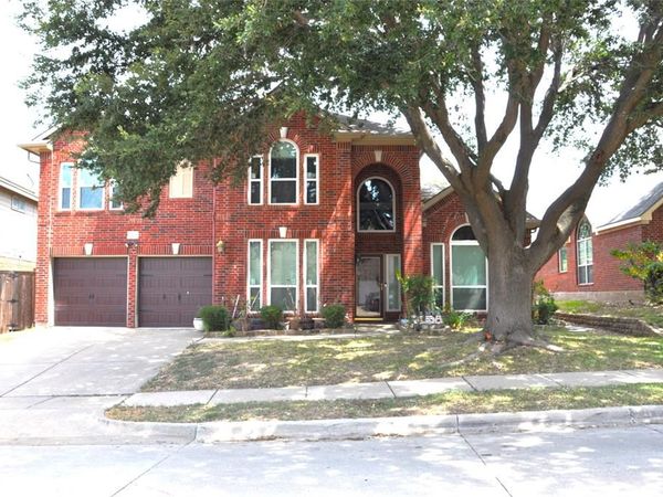 8316 Whippoorwill Drive , Fort Worth, TX 76123