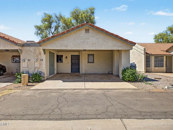1500 N SUNVIEW Parkway, Unit 20, Gilbert, AZ 85234