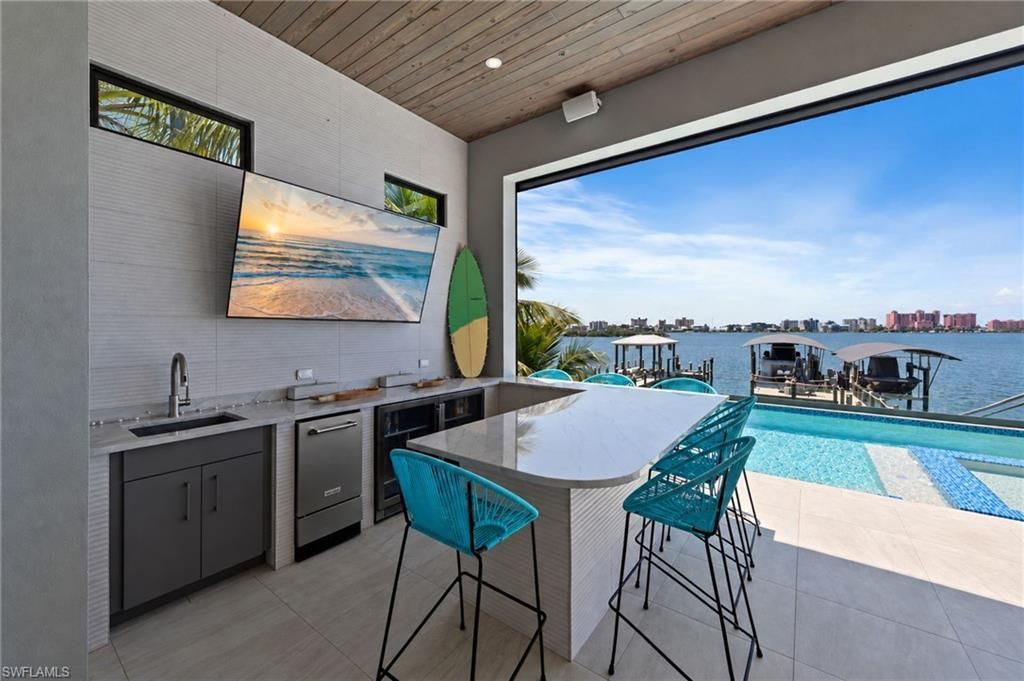 841 San Carlos Dr, Fort Myers Beach, FL 33931 Photo