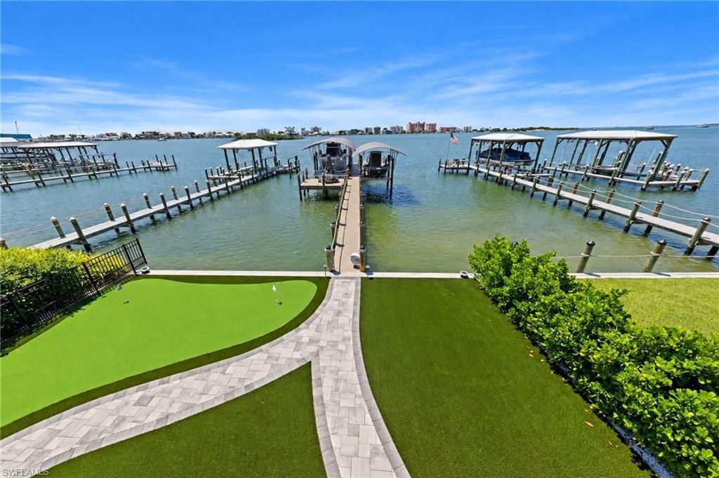 841 San Carlos Dr, Fort Myers Beach, FL 33931 Photo
