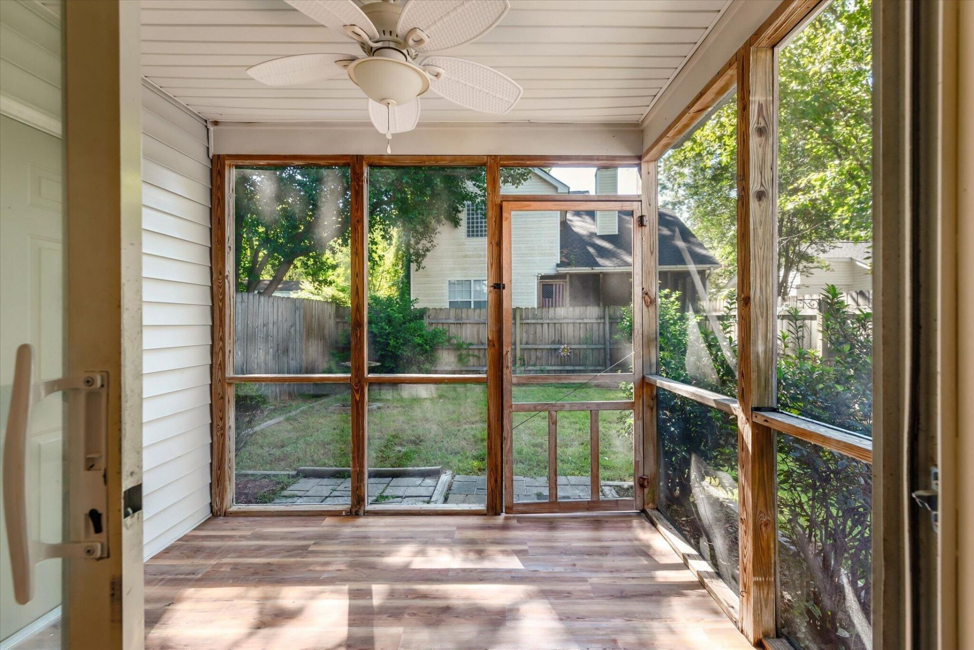 1849 Beechwood Road Photo 29