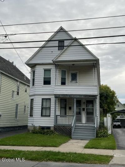 1609 Avenue B, Schenectady, NY 12308 Main Photo