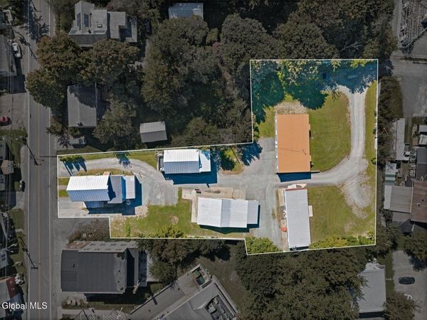 14 Chatham Street, Nassau, NY 12123