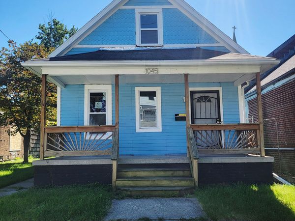 1045 Walbridge Avenue , Toledo, OH 43609