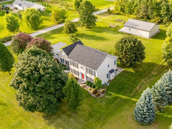 7140 Northacres Lane, Ontario, NY 14519
