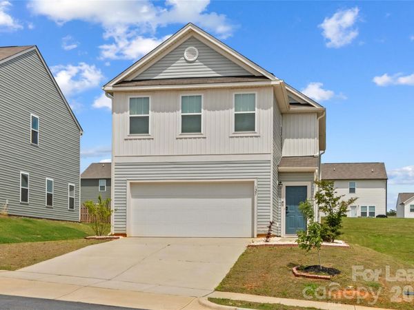 125 Mooring Drive , Statesville, NC 28677