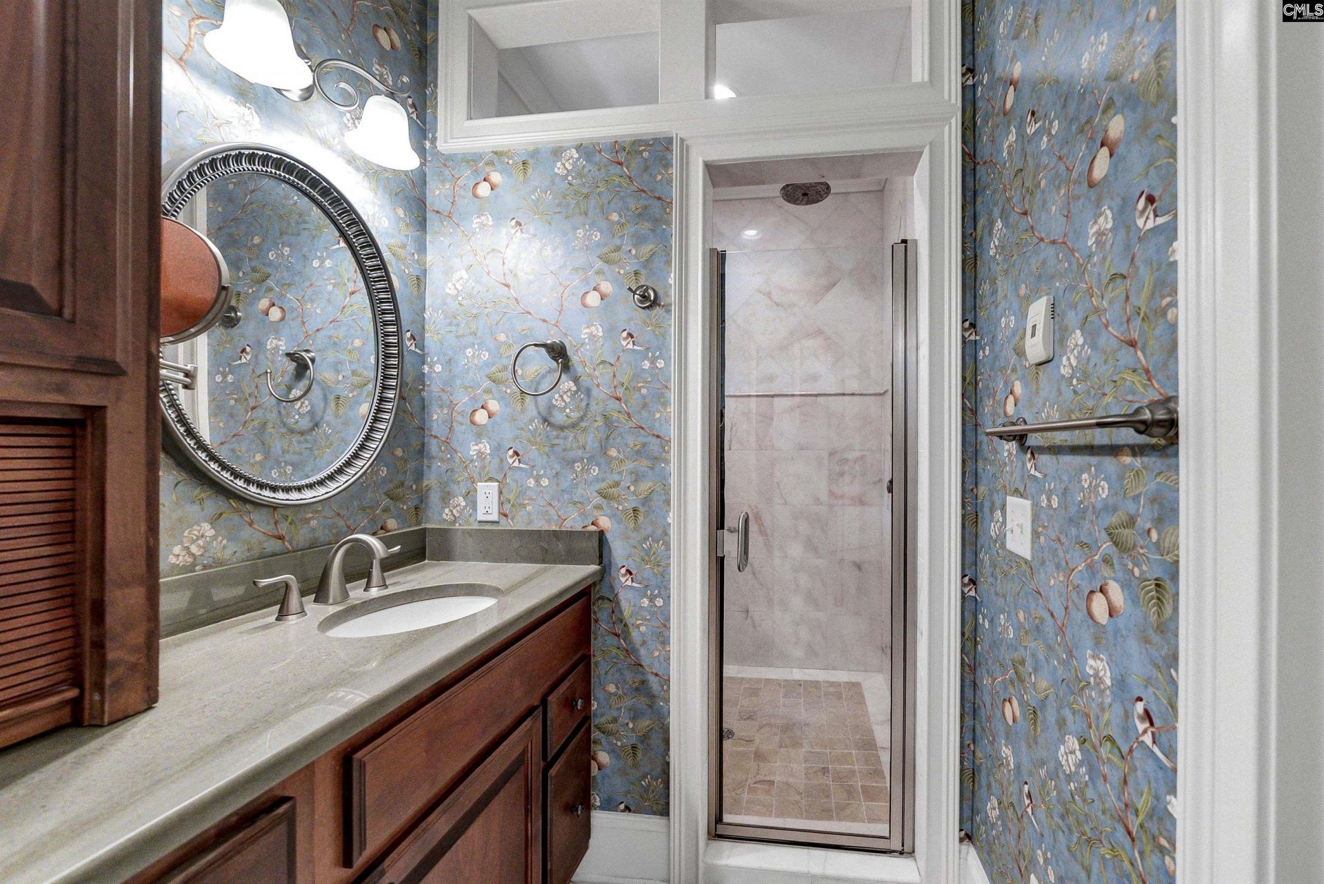 824 Beltline Boulevard Photo 35