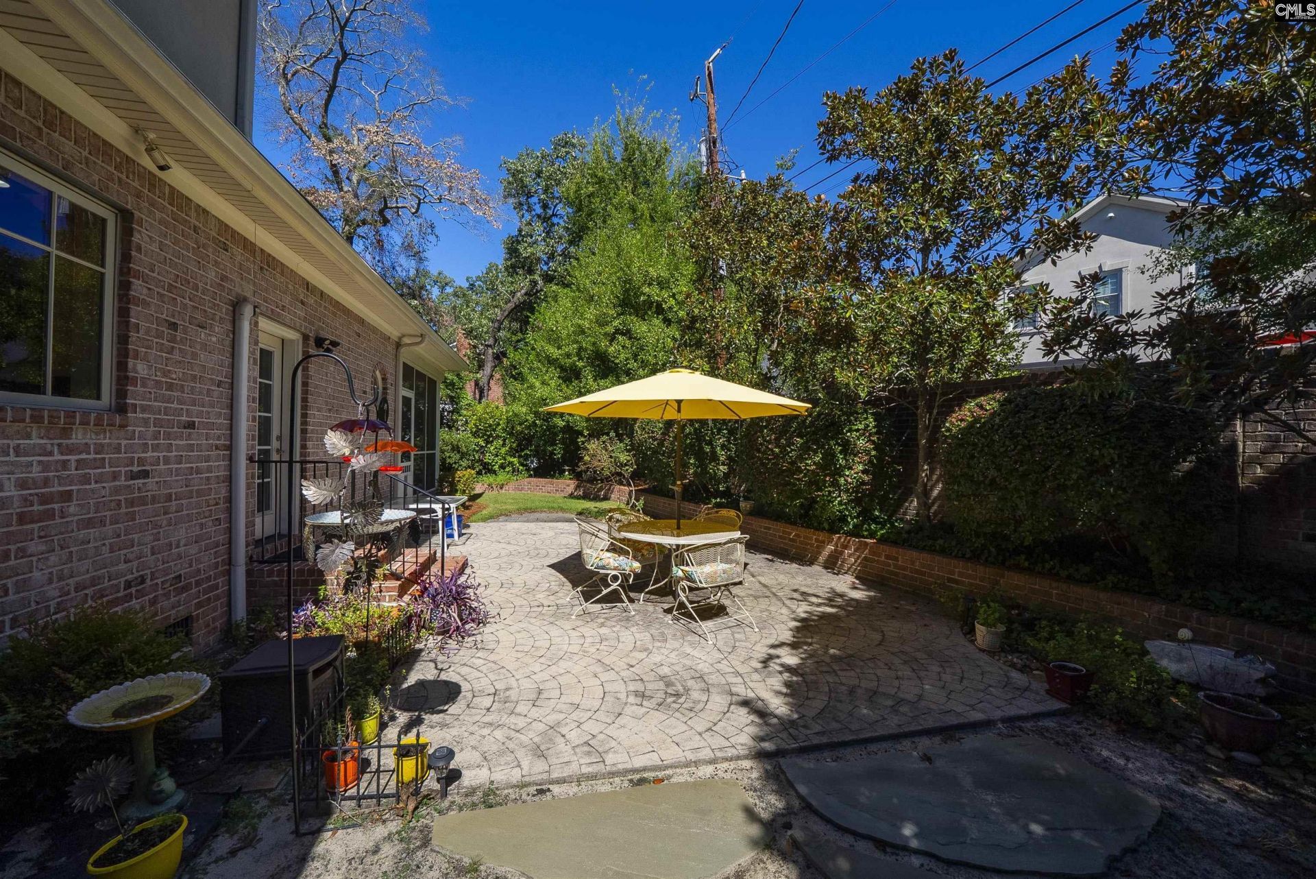 824 Beltline Boulevard Photo 53
