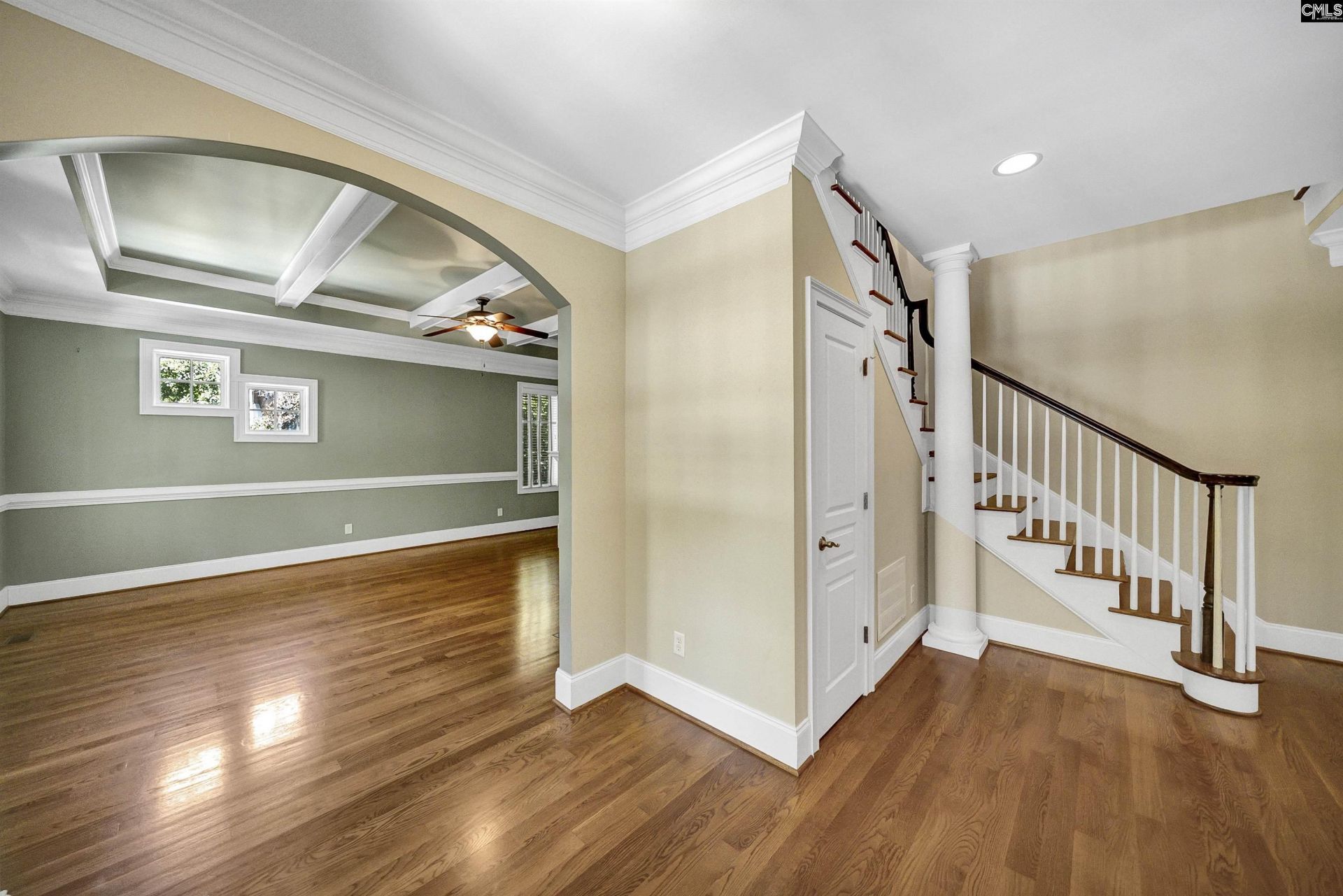 824 Beltline Boulevard Photo 9