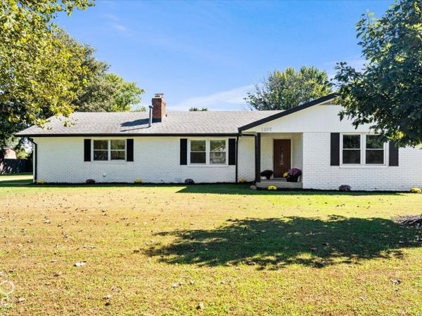 1297 N County Road 475 E, Avon, IN 46123