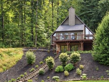 12705 W State Road 46 , Columbus, IN 47201