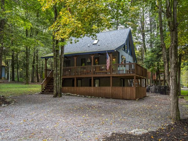 1013 Oak Terrace , Lake Ariel, PA 18436