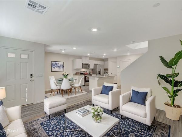 6923 Honor Hill Street , Las Vegas, NV 89166