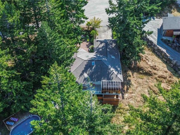 646 Cains Way , Sooke, BC V9Z 1C6