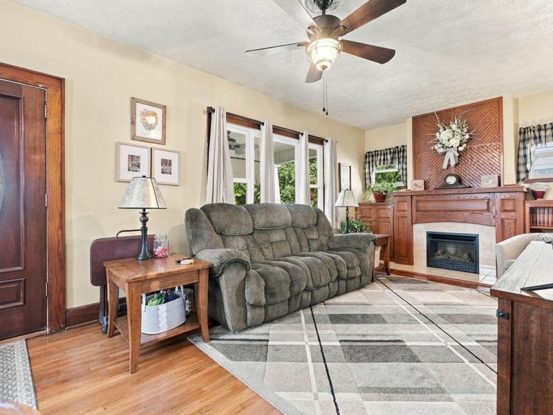 1012 E 5th Avenue, Lancaster, OH 43130 Photo 10