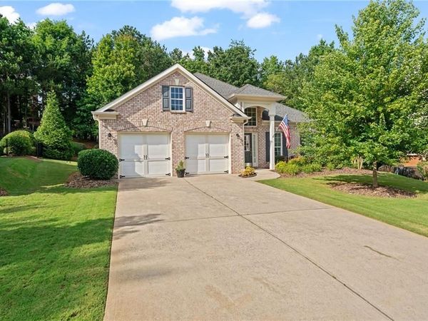 5623 Lancashire Lane , Cumming, GA 30041