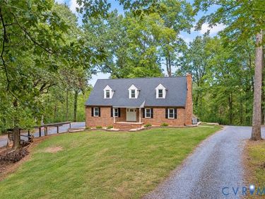 17 River Walk, Cumberland, VA 23027