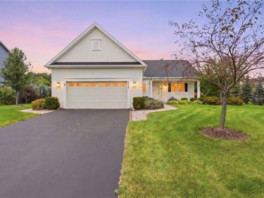 5198 Whitecliff Drive, Canandaigua, NY 14424