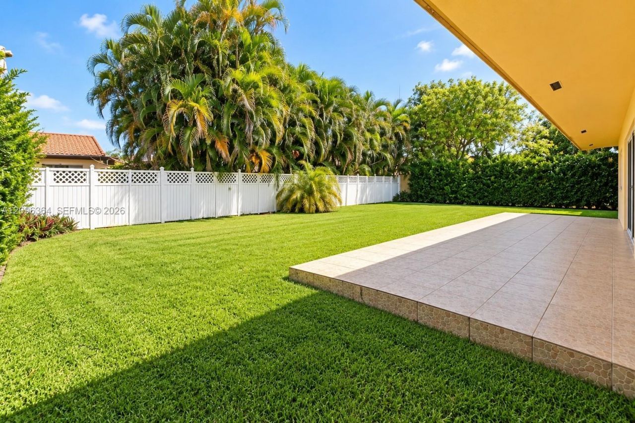 13211 SW 2nd St , Miami, FL 33184 Photo