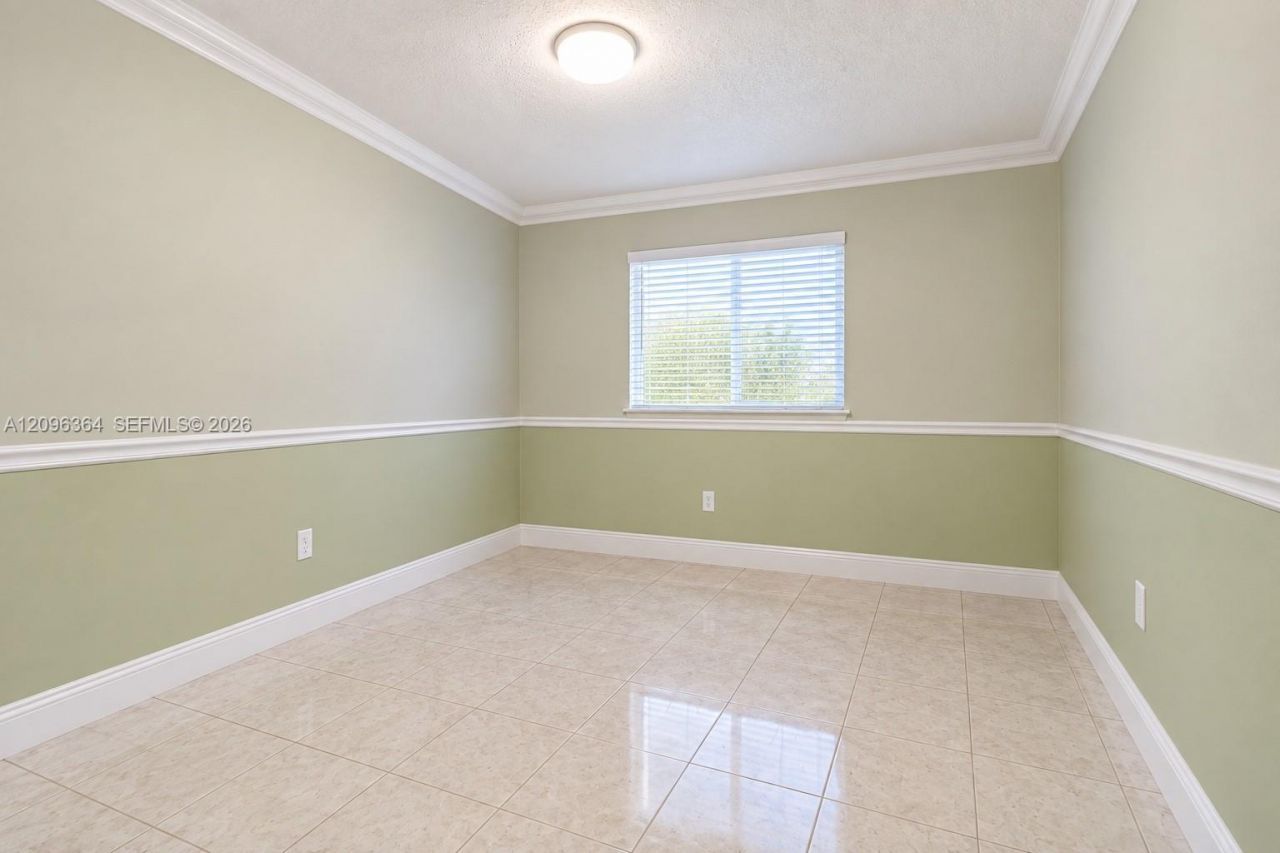 13211 SW 2nd St , Miami, FL 33184 Photo