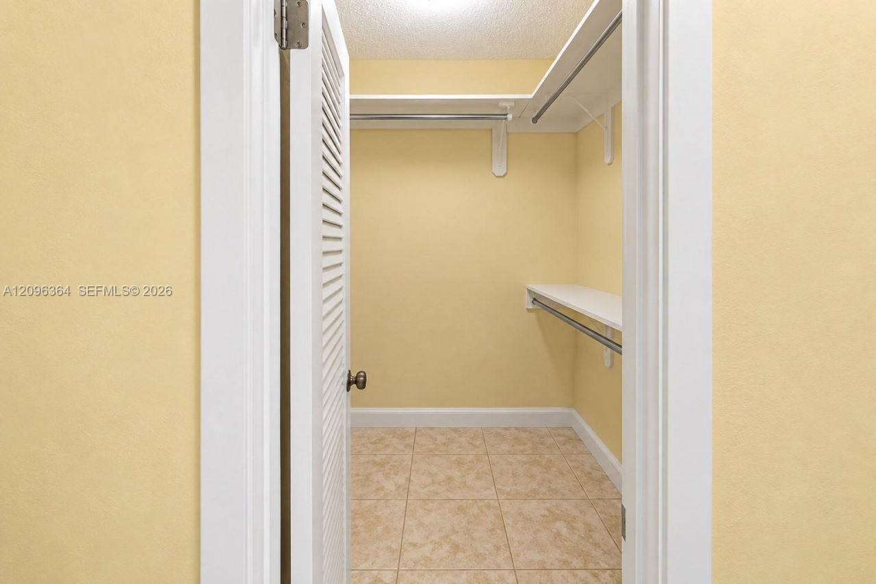13211 SW 2nd St , Miami, FL 33184 Photo