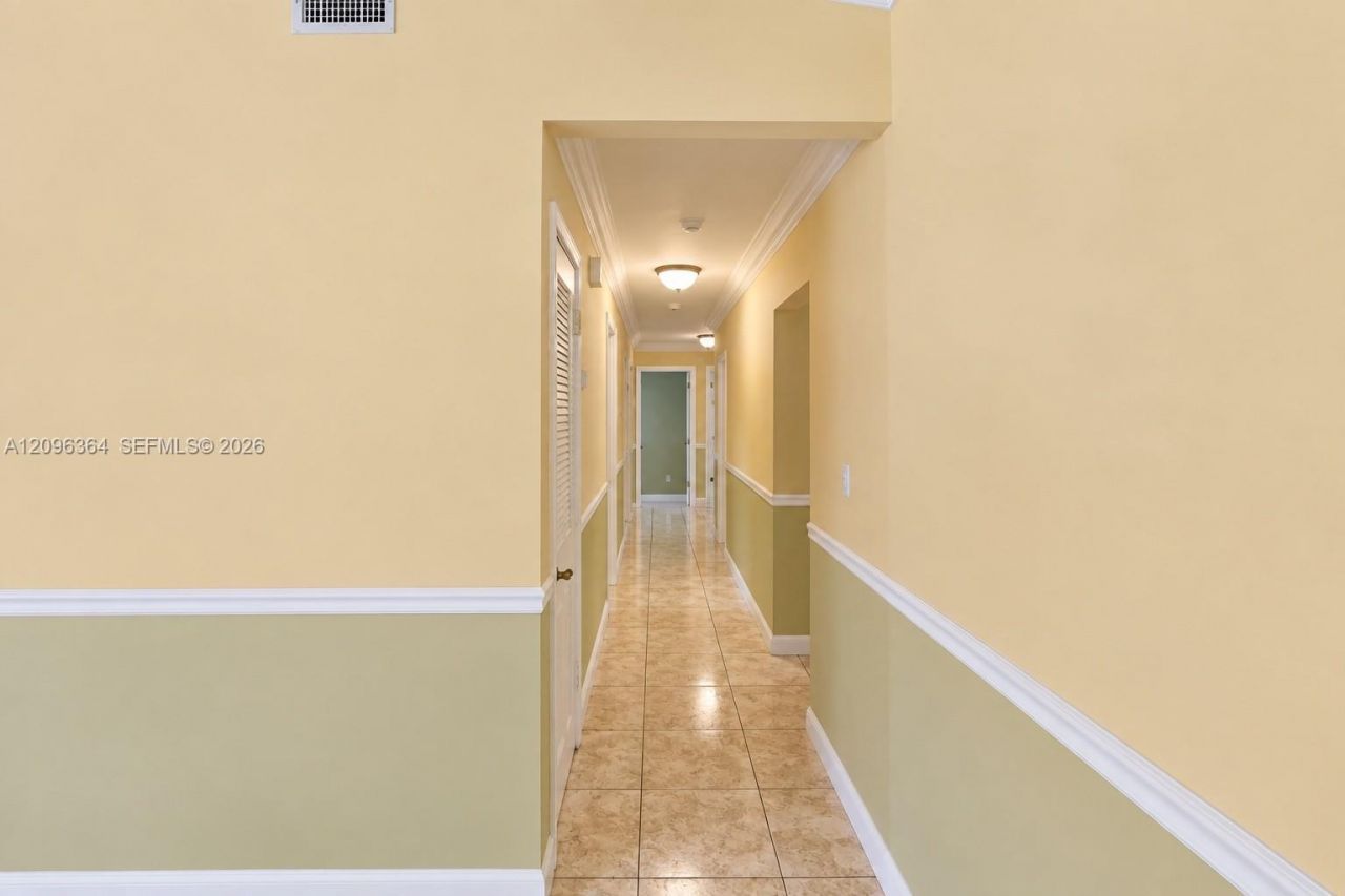 13211 SW 2nd St , Miami, FL 33184 Photo