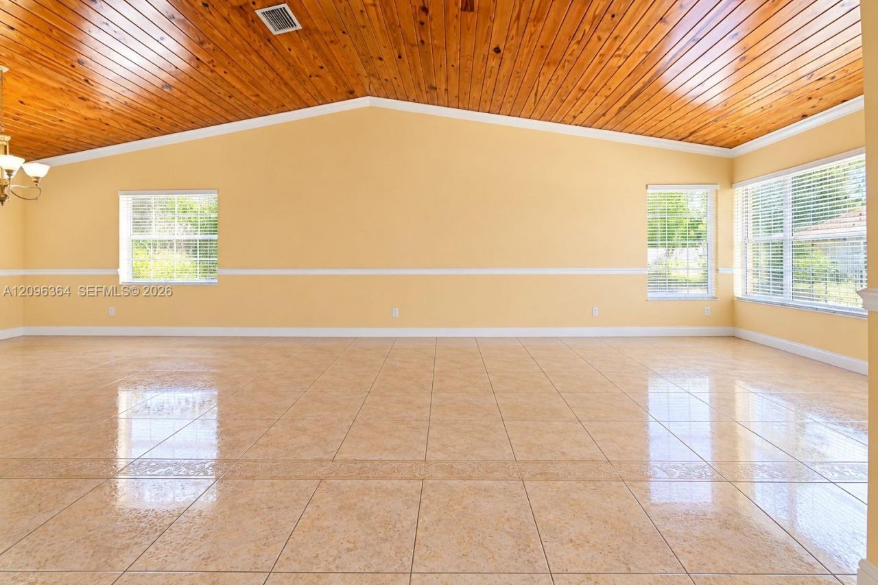 13211 SW 2nd St , Miami, FL 33184 Photo