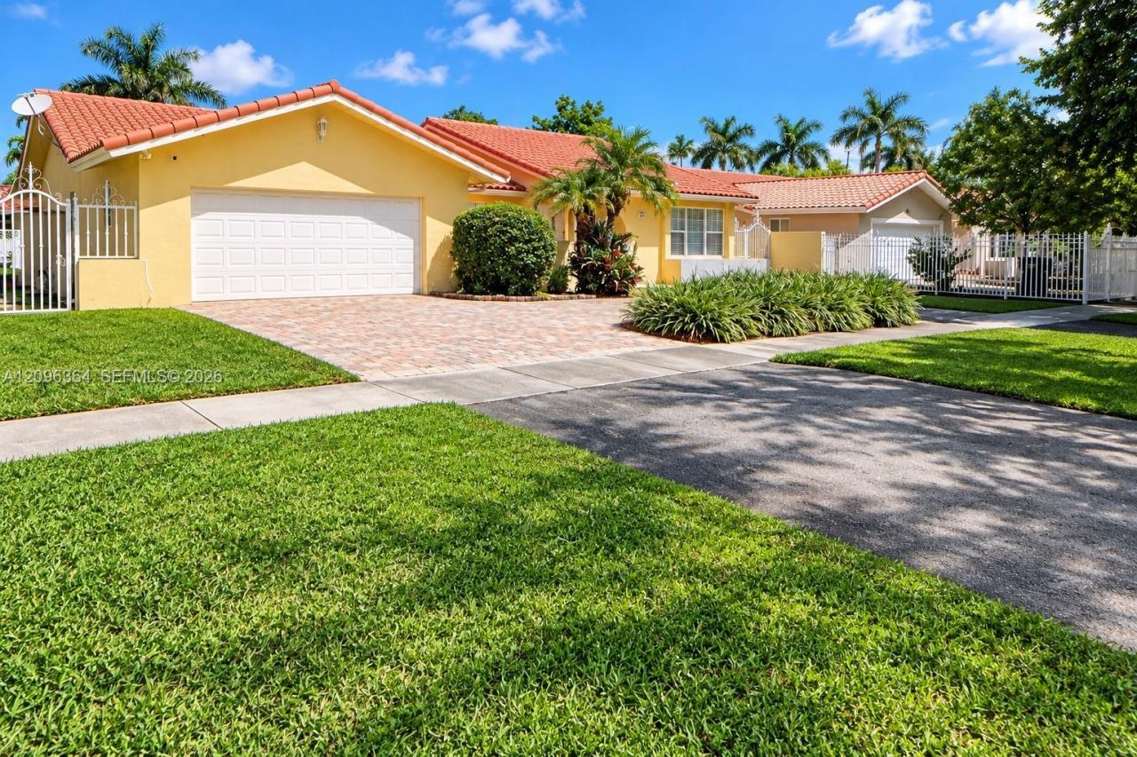 13211 SW 2nd St , Miami, FL 33184 Photo