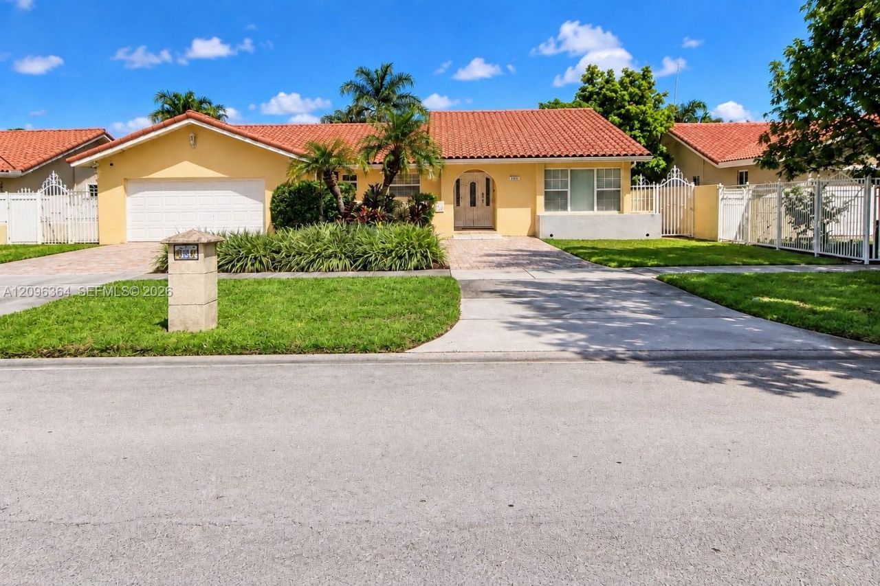 13211 SW 2nd St , Miami, FL 33184 Photo