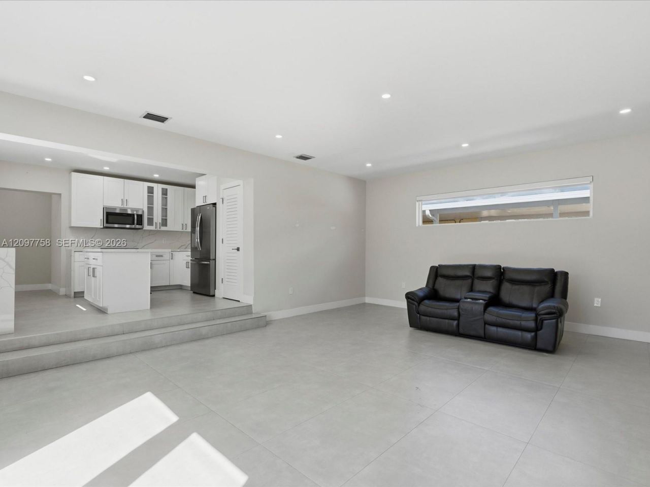 8440 SW 34th Ter, Miami, FL 33155 Photo