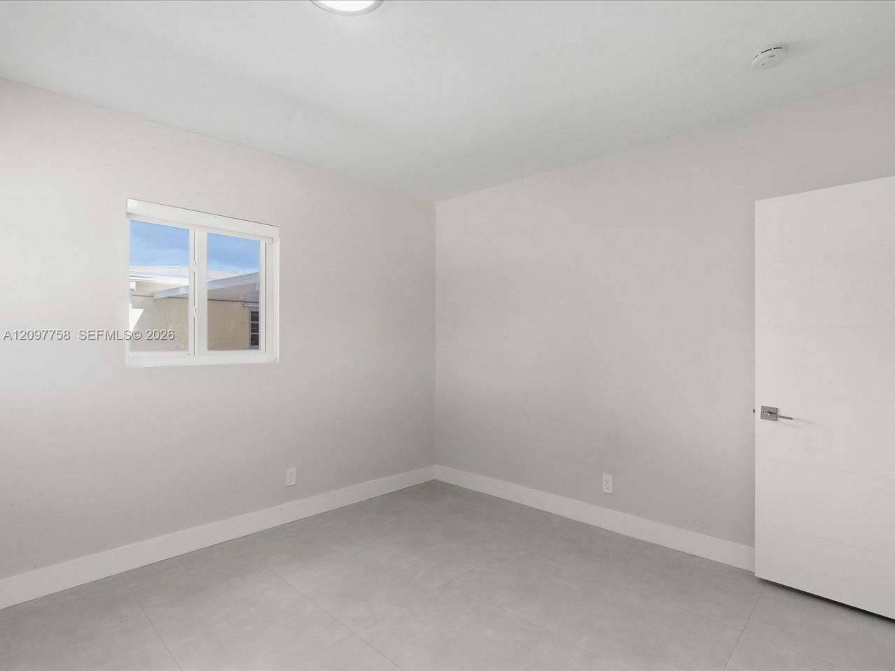 8440 SW 34th Ter, Miami, FL 33155 Photo