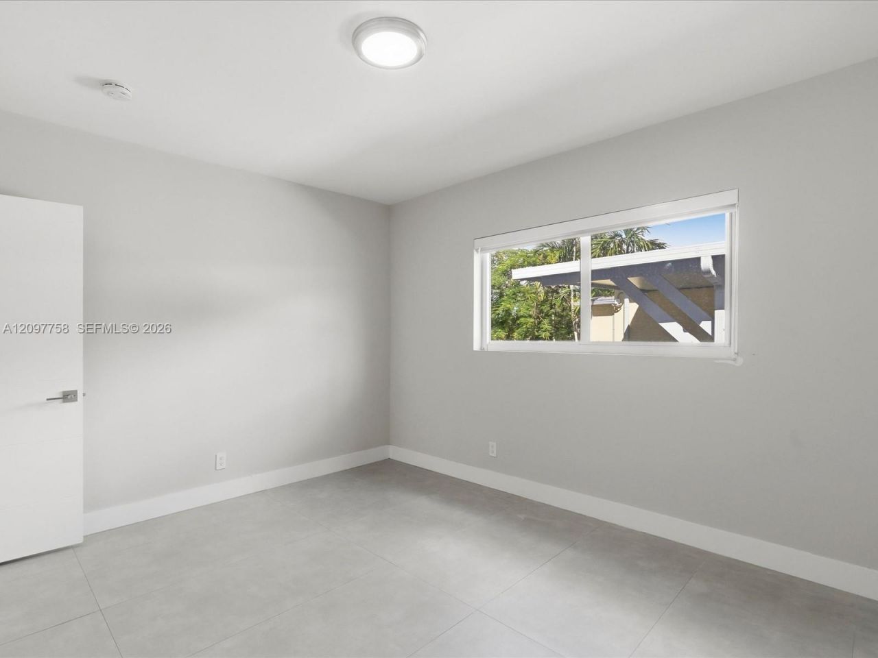 8440 SW 34th Ter, Miami, FL 33155 Photo