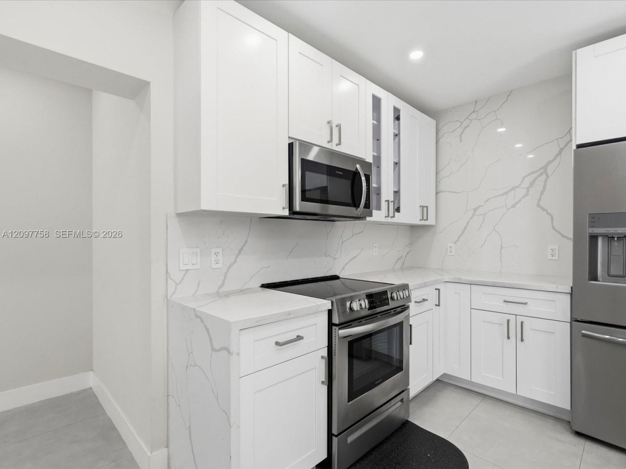 8440 SW 34th Ter, Miami, FL 33155 Photo