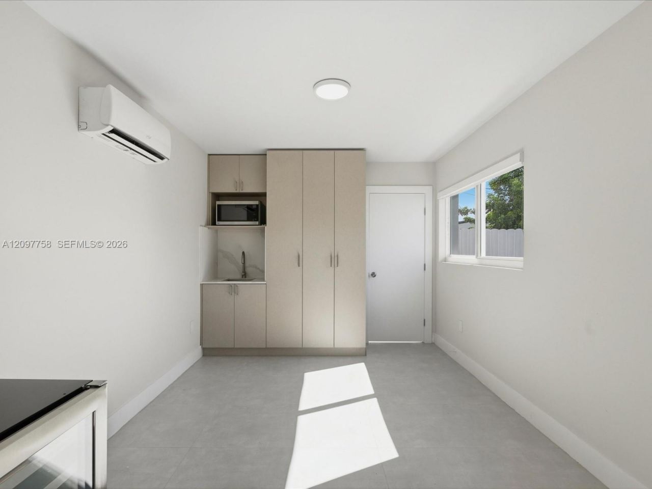 8440 SW 34th Ter, Miami, FL 33155 Photo