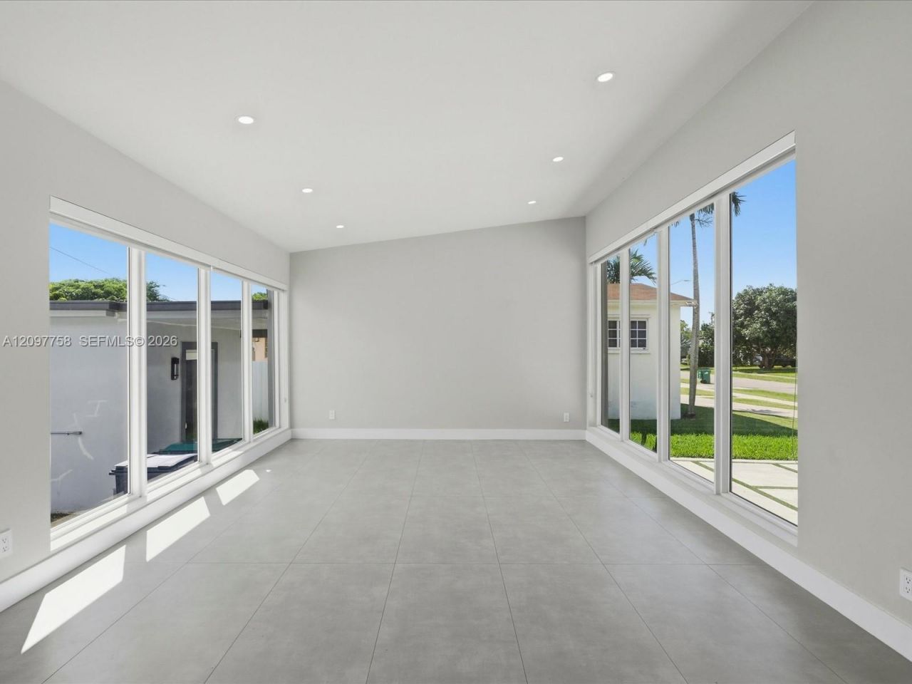 8440 SW 34th Ter, Miami, FL 33155 Photo