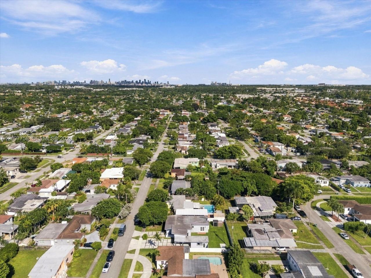 8440 SW 34th Ter, Miami, FL 33155 Photo