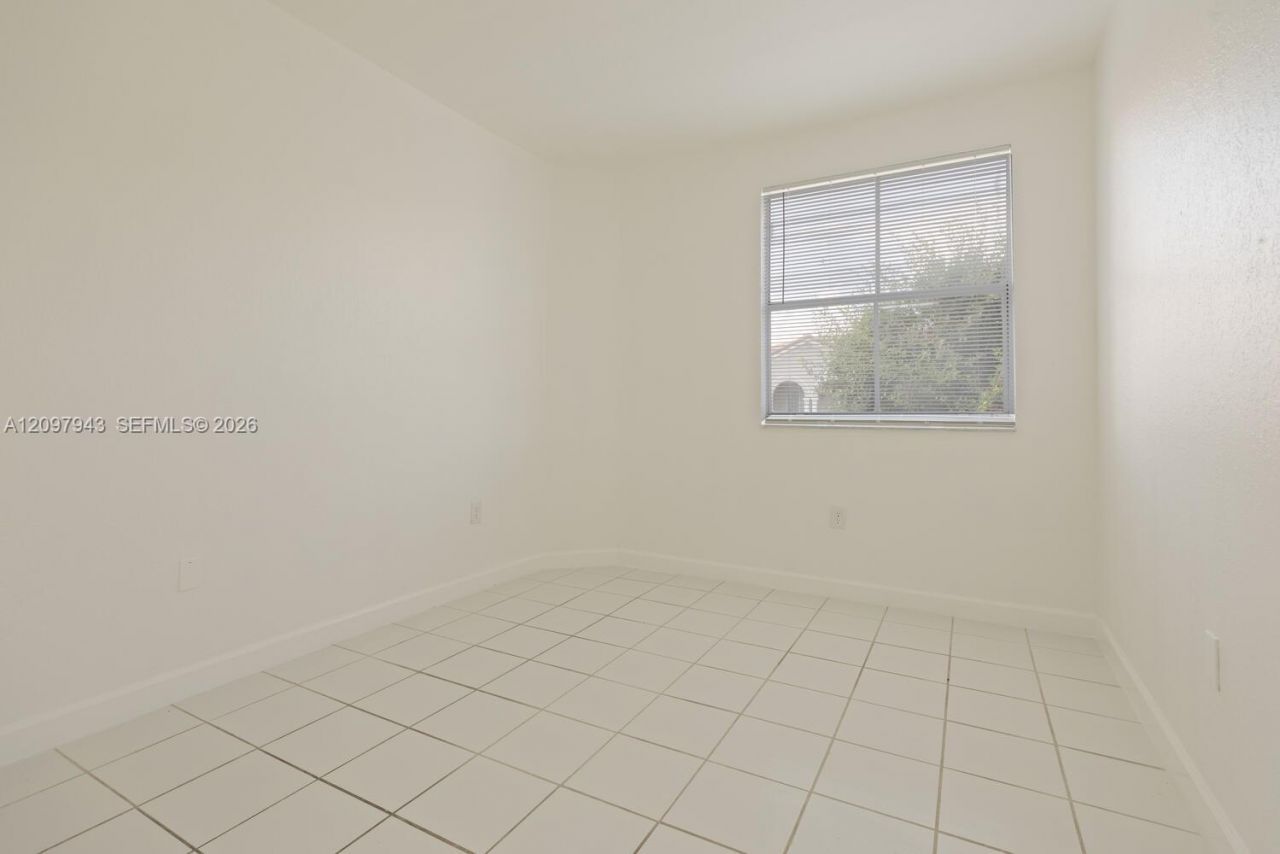 1663 SE 27th Dr , Unit 208, Homestead, FL 33035 Photo