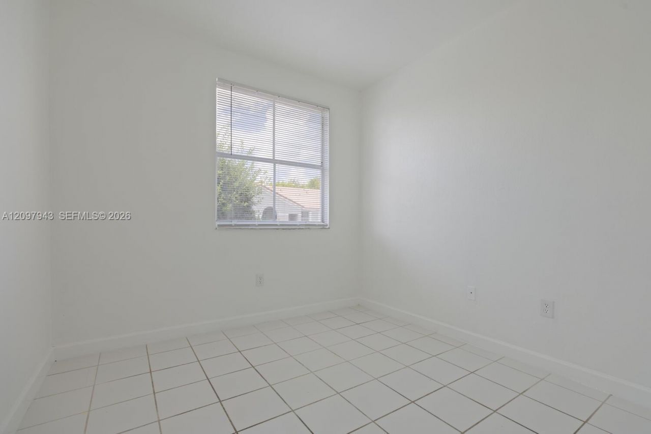 1663 SE 27th Dr , Unit 208, Homestead, FL 33035 Photo