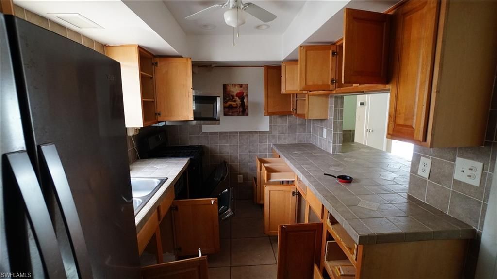 320 Hollywood St , Lehigh Acres, FL 33936 Photo