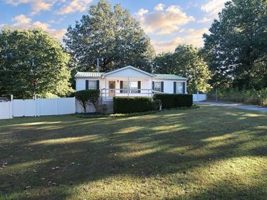 749 Sugar Creek Road, Grand Rivers, KY 42045