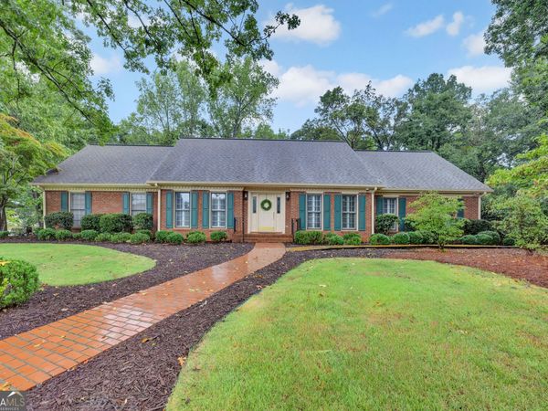 1140 Azalea Circle SE, Conyers, GA 30013