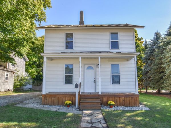 105 W Chicago Street, Quincy, MI 49082